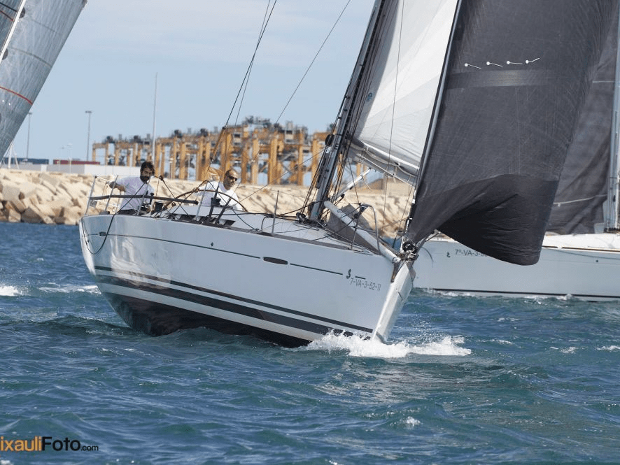 Beneteau First 40 Balu for regatta yacht charter